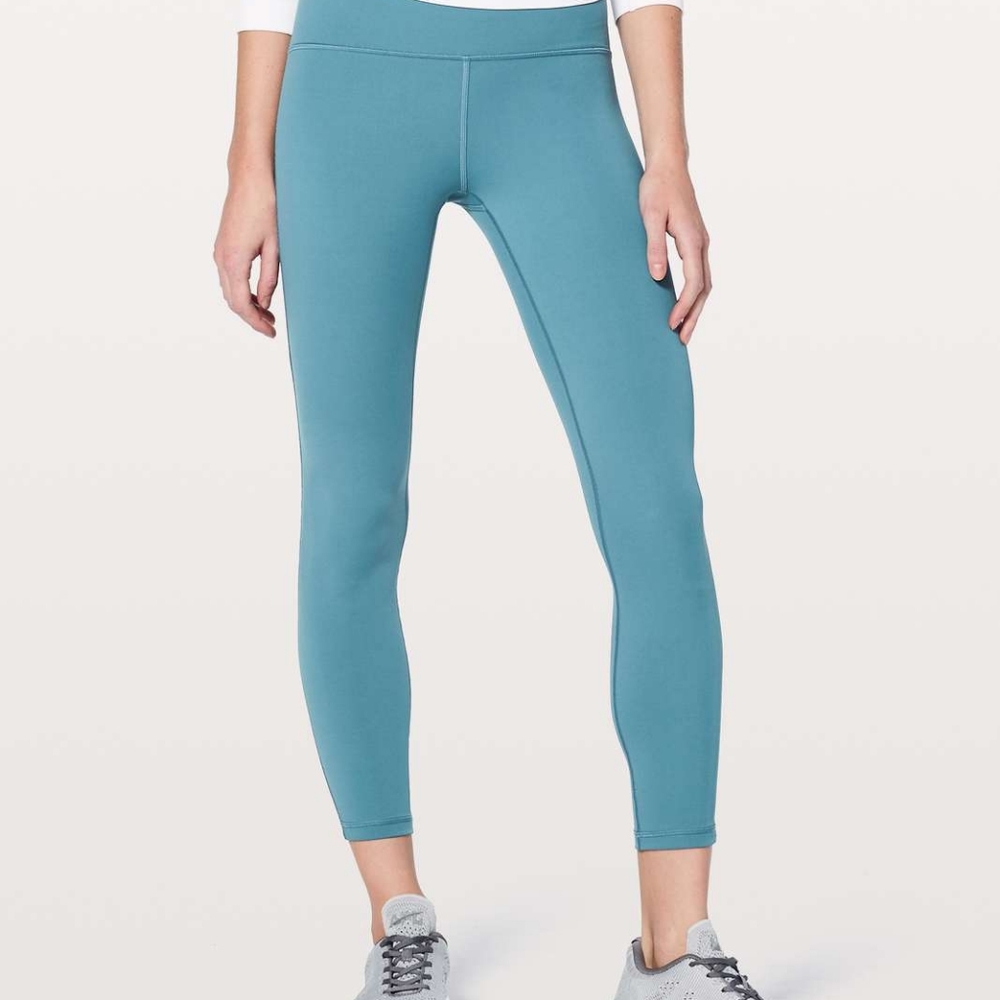 Lululemon Size 4 Train Times 7/8 Pant *25" Persian Blue